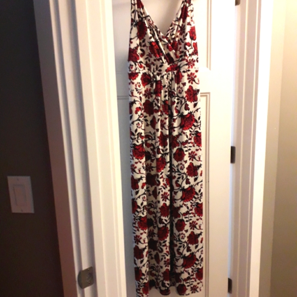 Cleo Red & White Sleeveless Maxi Dress
